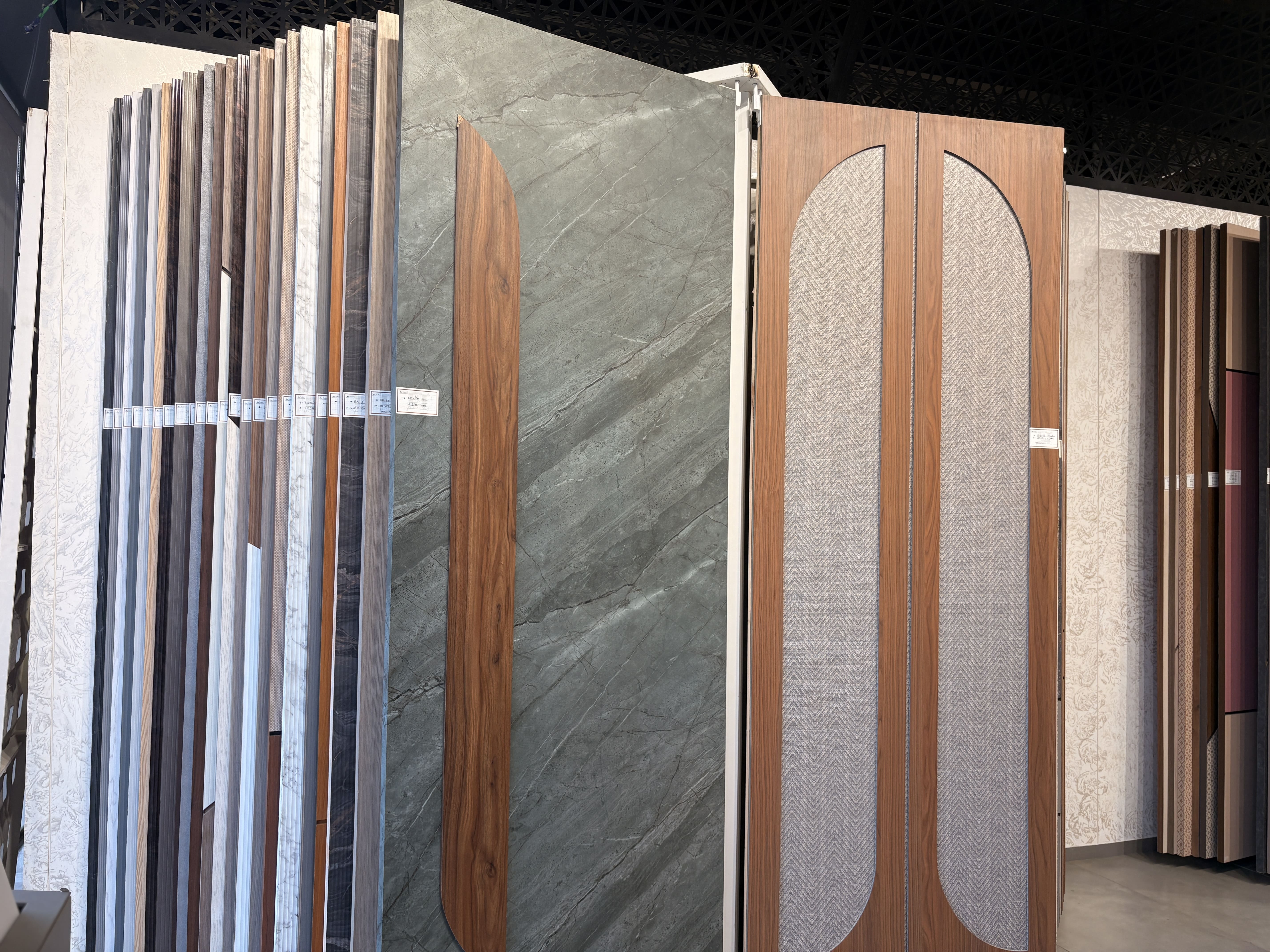Growlam Laminates